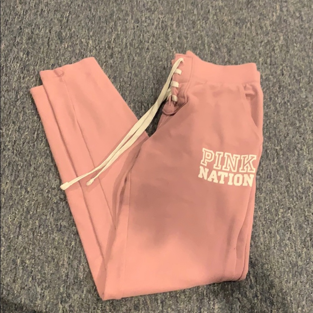 VS PINK NATION jogger.